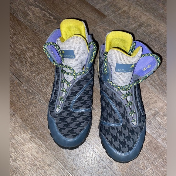 Stella McCartney for Addidas boost hiking boots - Picture 12 of 14